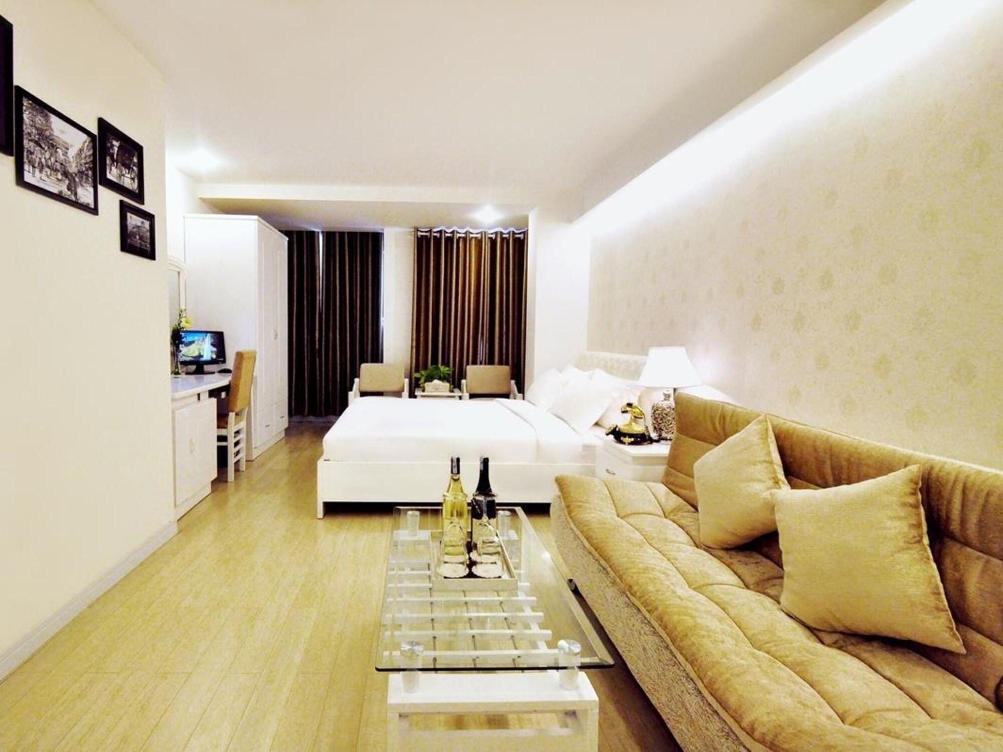 The White Hotel 8A Thai Van Lung Хошимін Екстер'єр фото