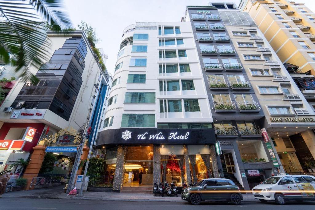 The White Hotel 8A Thai Van Lung Хошимін Екстер'єр фото